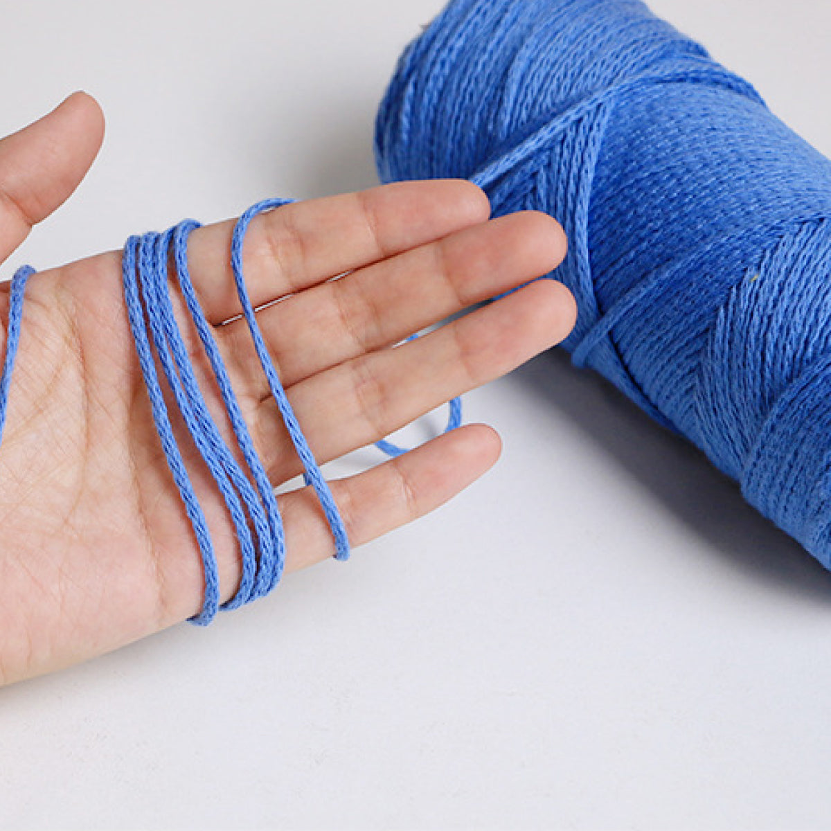 【手編みキット】綿100% 星形模様のスクエアバッグ |かごバッグ風・全37色|ボトルホルダーにもなるデイジーチャーム付き|編み方動画レシピ付き