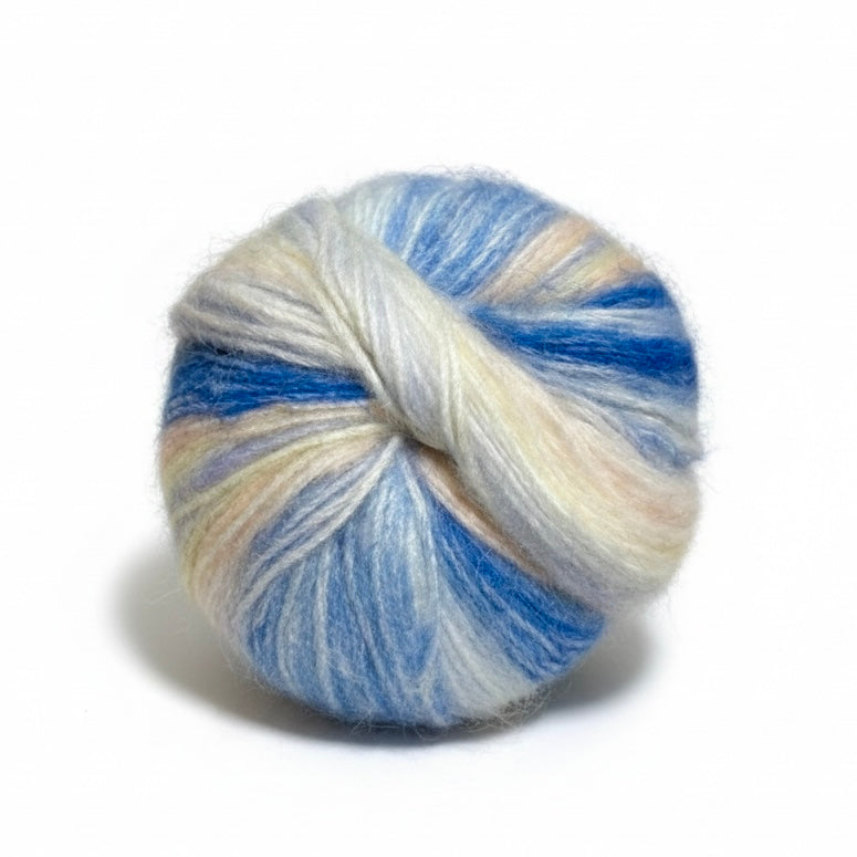 雲シリーズ 雲のように美しい段染め シルクモヘア 50g 防縮ウール配合