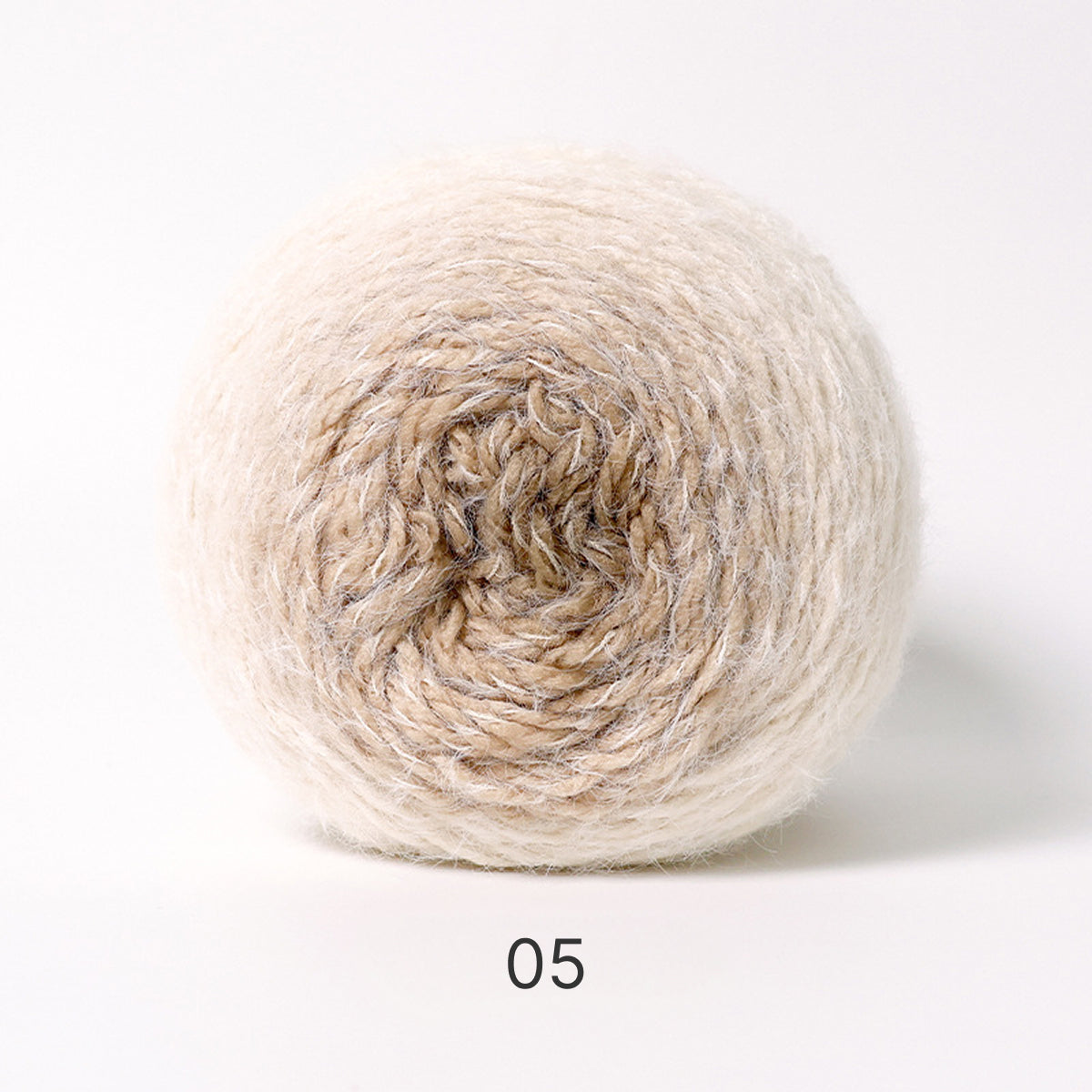 Longfur Yarn（ロングファーヤーン）190g｜とろける肌触りのグラデーション｜花束ブランケット・ショール作りに｜極太｜全17色