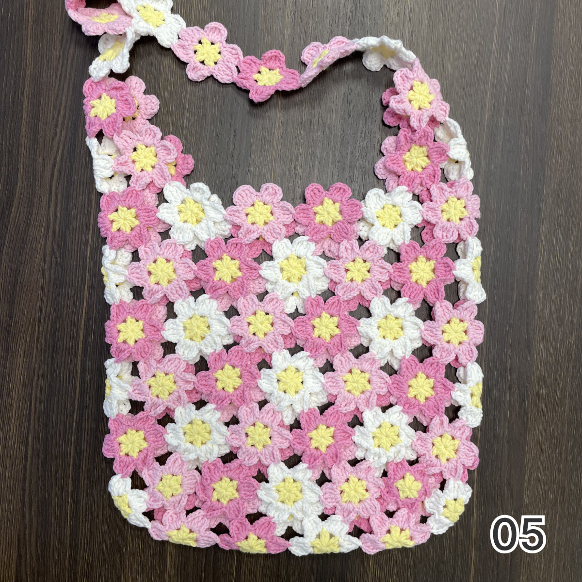 【手編みキット】花畑バッグ ｜インナーバッグ付き｜ぷっくりお花のモチーフ編みトートバッグ｜まるで持ち歩く花束｜春 夏 デイジーバッグ 編みレシピ付き