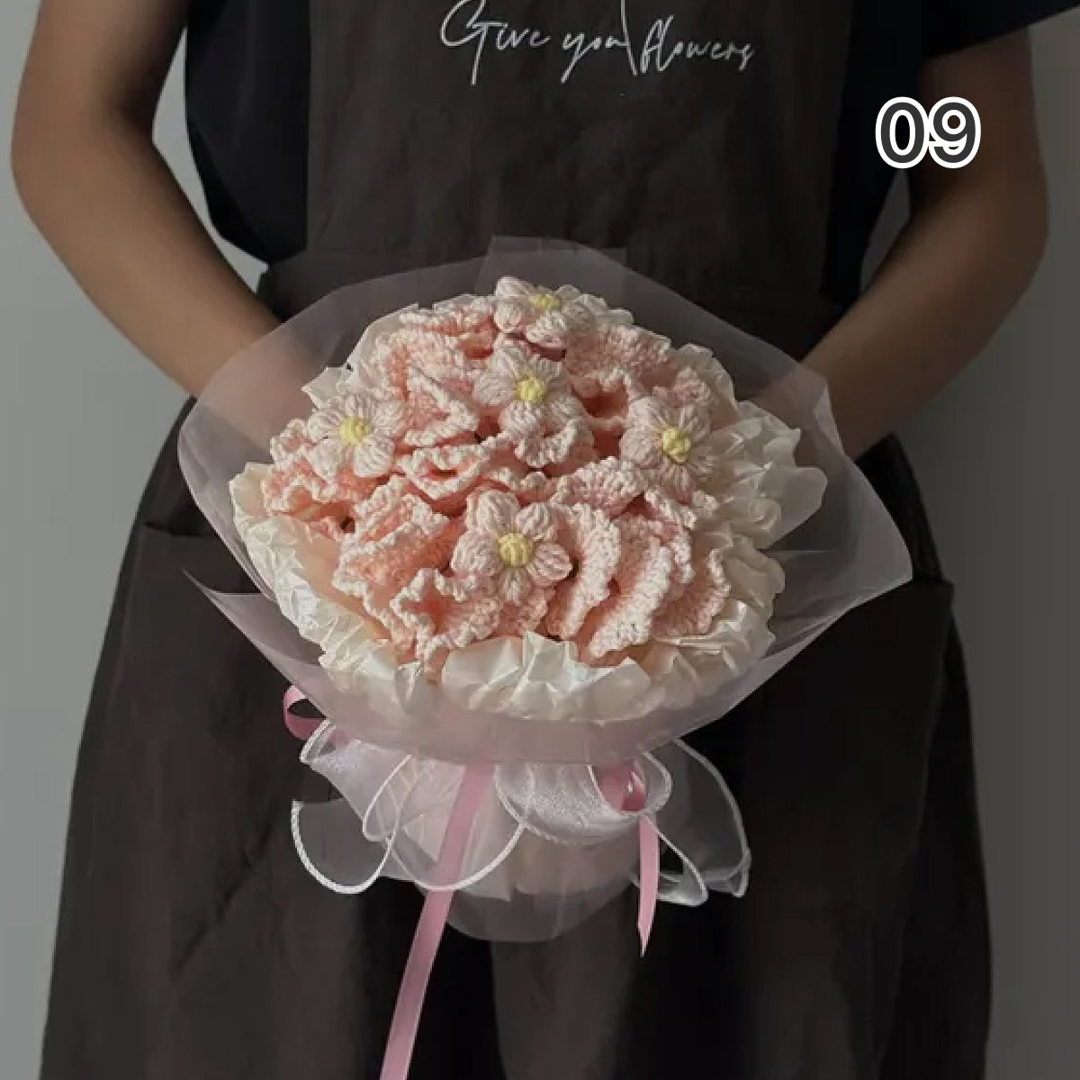 ずっと咲き続ける 毛糸の花束（ニットブーケ） 完成品 カラー：Bタイプ -09