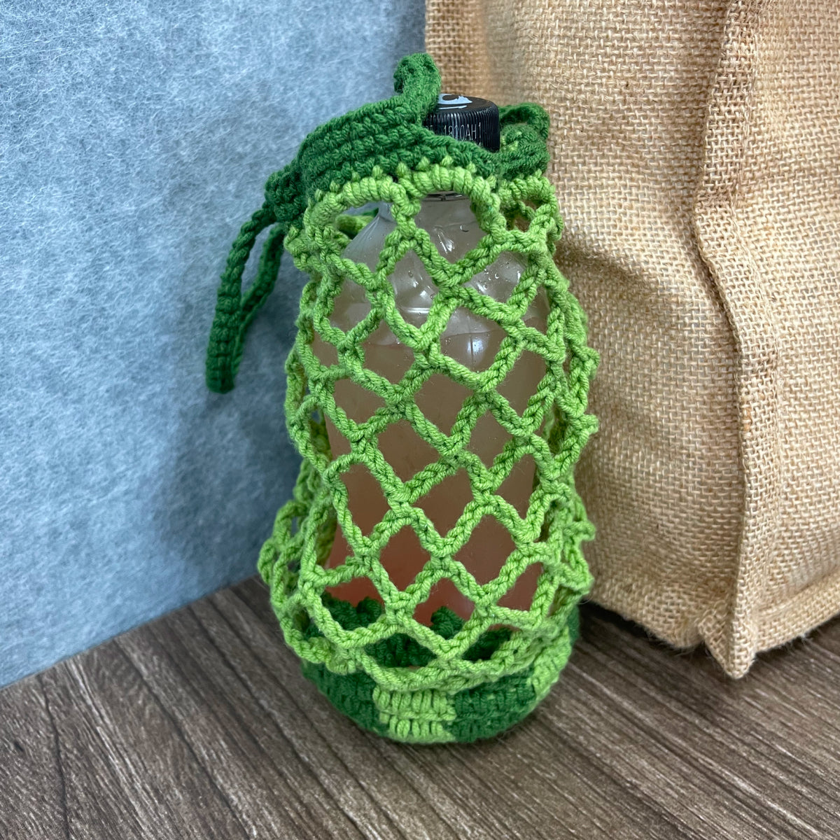 みえりん♥さん専用❤️スイカ柄❤️ドールチャーム❤️ハンドメイド ❤️カントリードール 手編みキット｜Fruits Charm｜苺＆スイカ｜ボトルホルダー＆バッグ