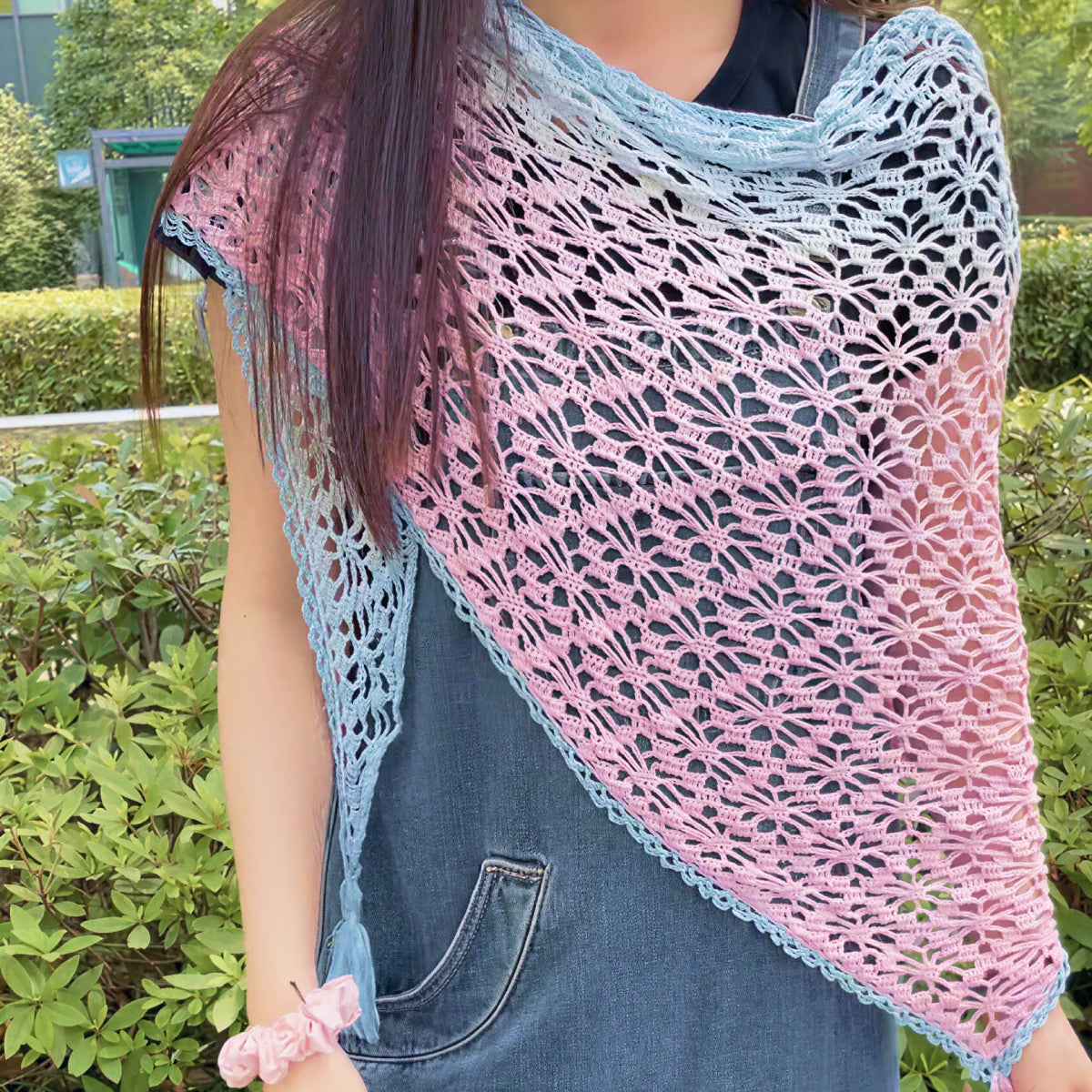 【手編みキット】Joyful Hanabi Shawl（ジョイフル花火ショール）｜Joyful Cake Yarn 1玉で完成｜花火のような透かし編み｜段染め・冷房対策｜編み図＋動画付き