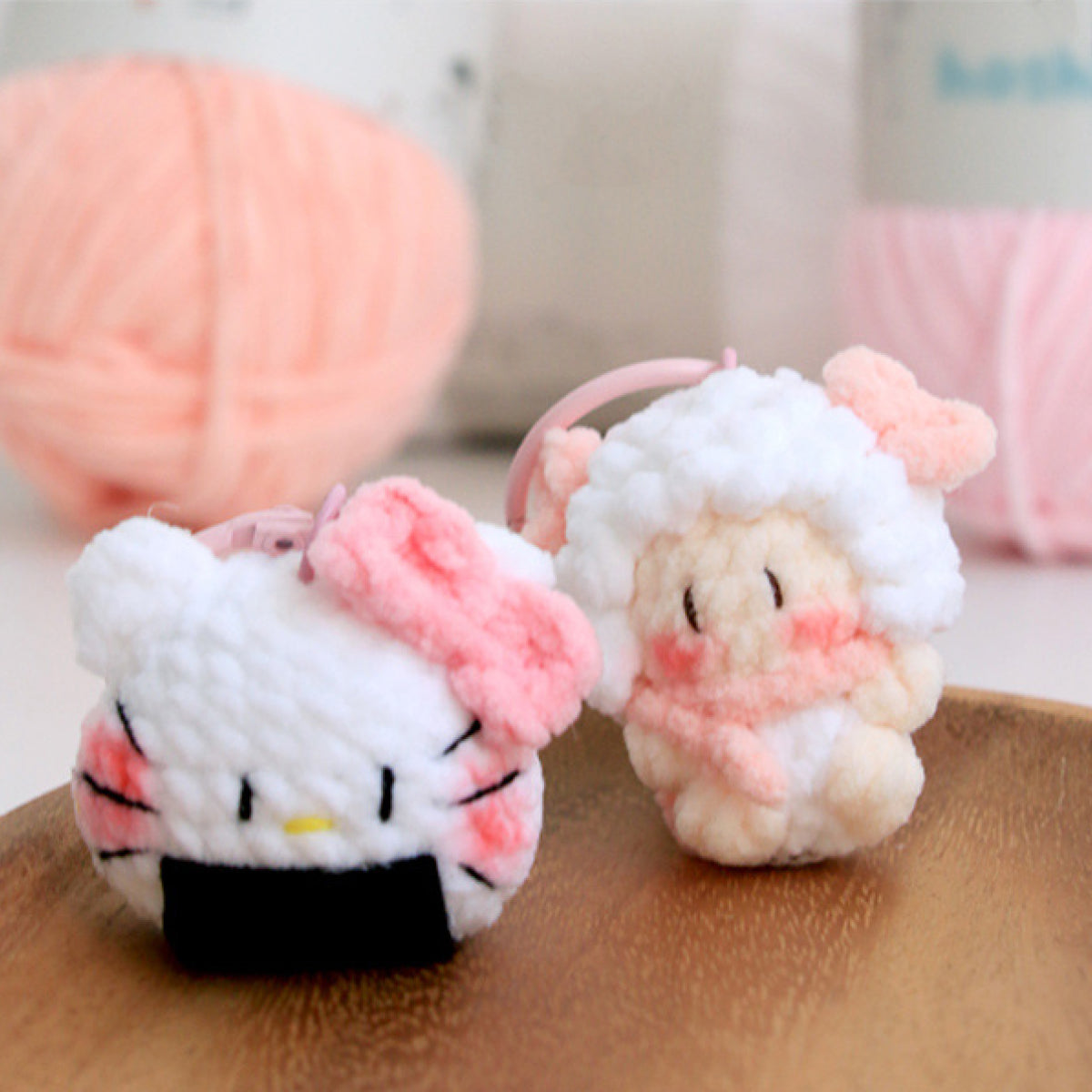 Bonbon Yarn（ボンボンヤーン）50g｜細めのシェニール毛糸｜あみぐるみ・ヘアアクセ・小物に｜全53色
