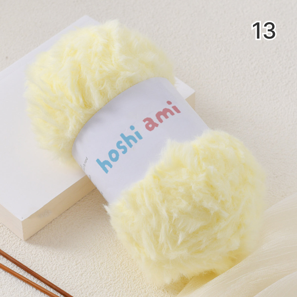 極太フェイクファーヤーン100g大玉｜もこもこ エコファー｜星ポンチョ　マフラー・バッグ・ラグ作りに