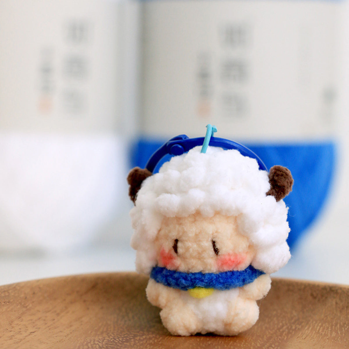 Bonbon Yarn（ボンボンヤーン）50g｜細めのシェニール毛糸｜あみぐるみ・ヘアアクセ・小物に｜全53色