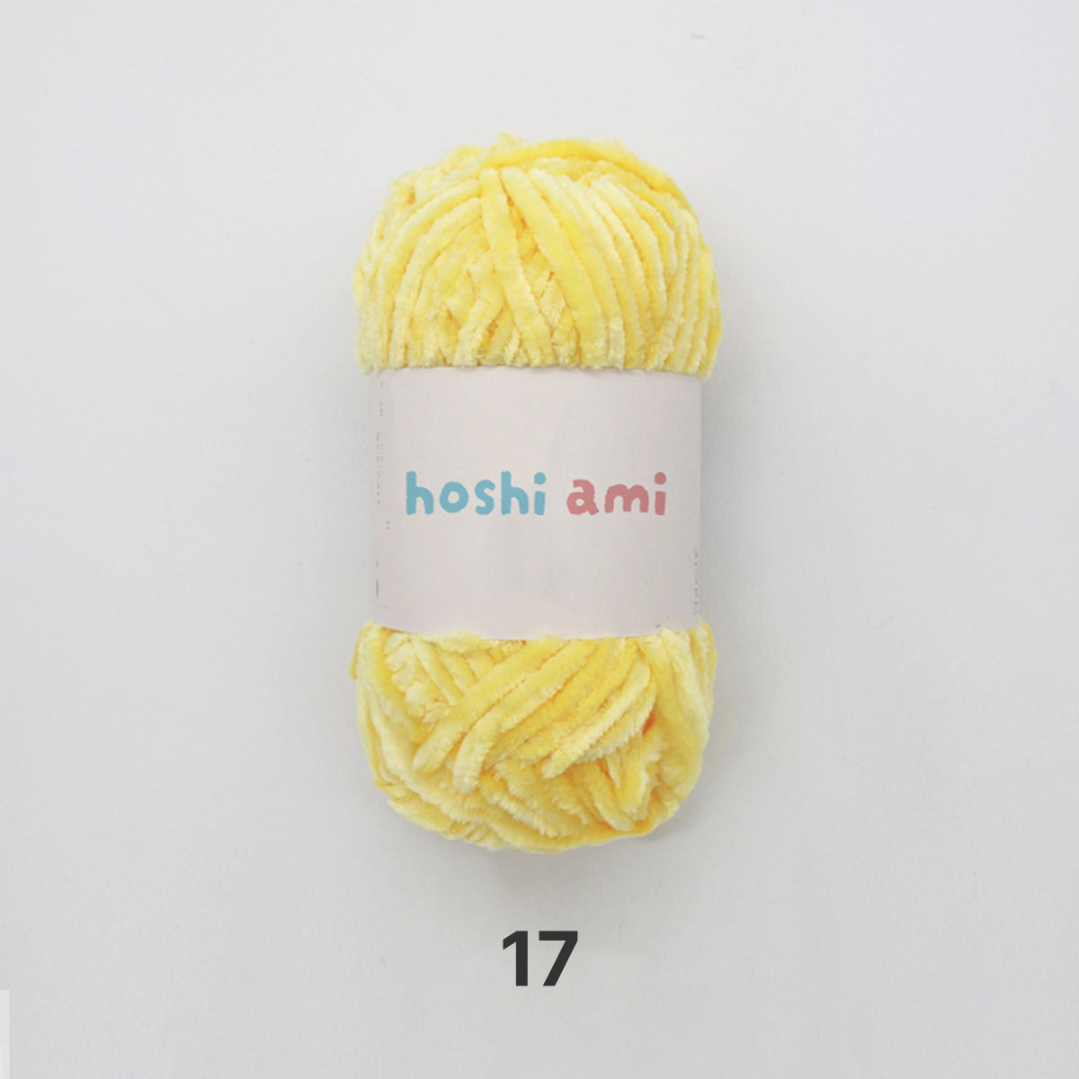 Moco Velvet Yarn（モコベルベットヤーン）100g｜シェニール・モールヤーン｜ベルベットのような艶感の毛糸｜秋冬小物・あみぐるみに｜全50色