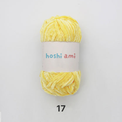 Moco Velvet Yarn（モコベルベットヤーン）100g｜シェニール・モールヤーン｜ベルベットのような艶感の毛糸｜秋冬小物・あみぐるみに｜全50色