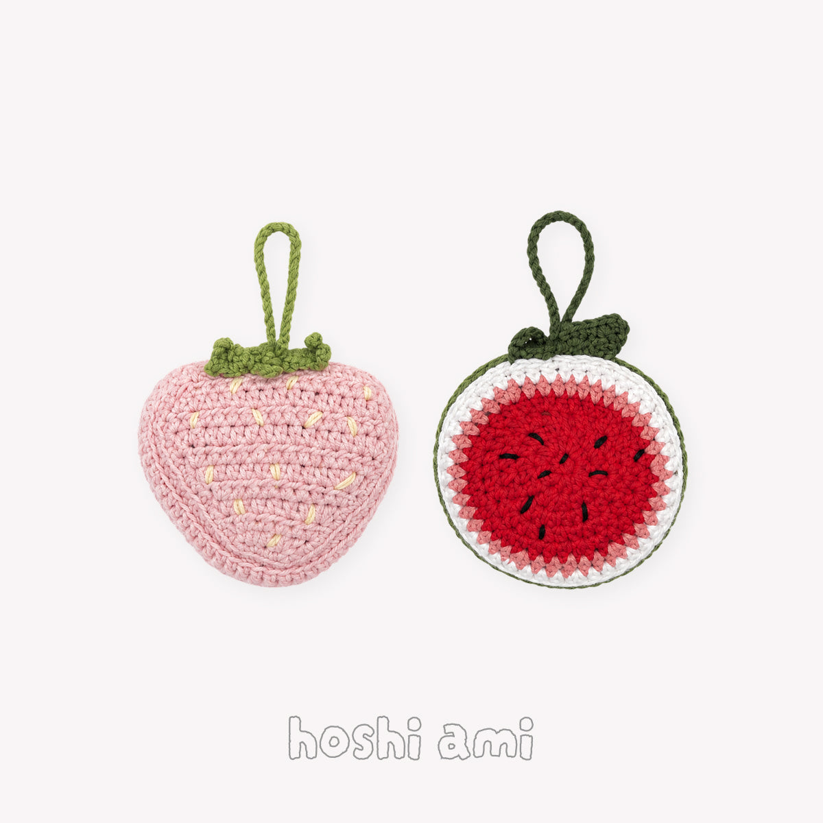 【手編みキット】Fruits Charm（フルーツチャーム）｜苺＆スイカ 2点セット｜バッグチャーム＆ペットボトルホルダーの2way仕様｜編み方動画付き