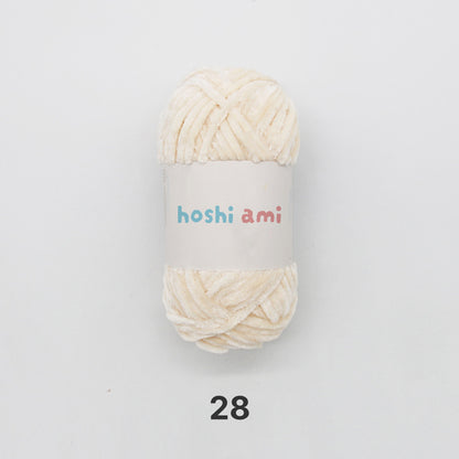 Moco Velvet Yarn（モコベルベットヤーン）100g｜シェニール・モールヤーン｜ベルベットのような艶感の毛糸｜秋冬小物・あみぐるみに｜全50色
