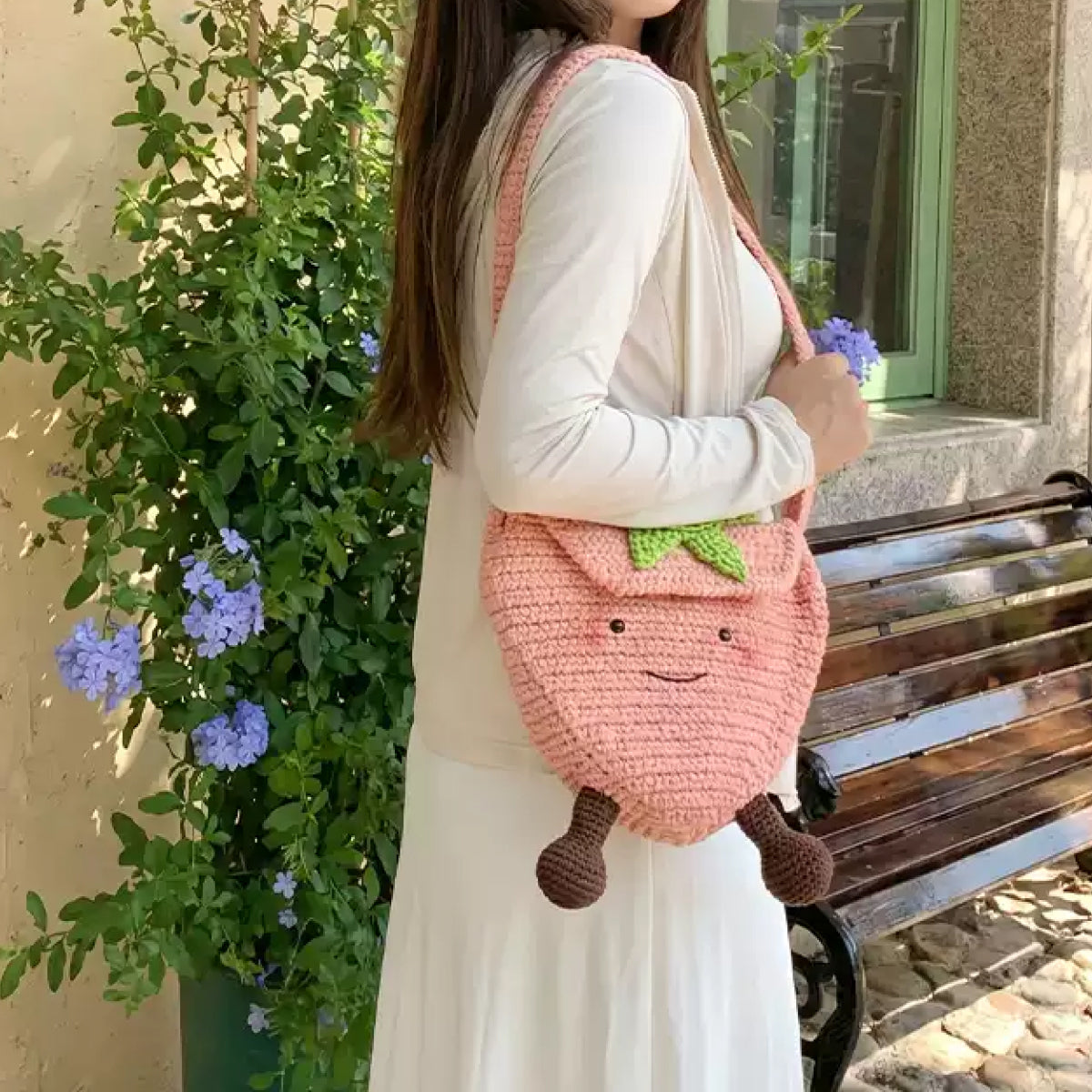 【手編みキット】Ichigo-chan Bag（イチゴちゃんバッグ）｜いちごモチーフのあみぐるみ風ショルダーバッグ｜春夏コットン｜初心者向け｜編み図・動画付き