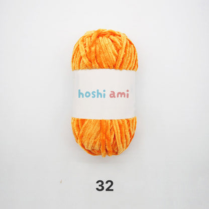 Moco Velvet Yarn（モコベルベットヤーン）100g｜シェニール・モールヤーン｜ベルベットのような艶感の毛糸｜秋冬小物・あみぐるみに｜全50色