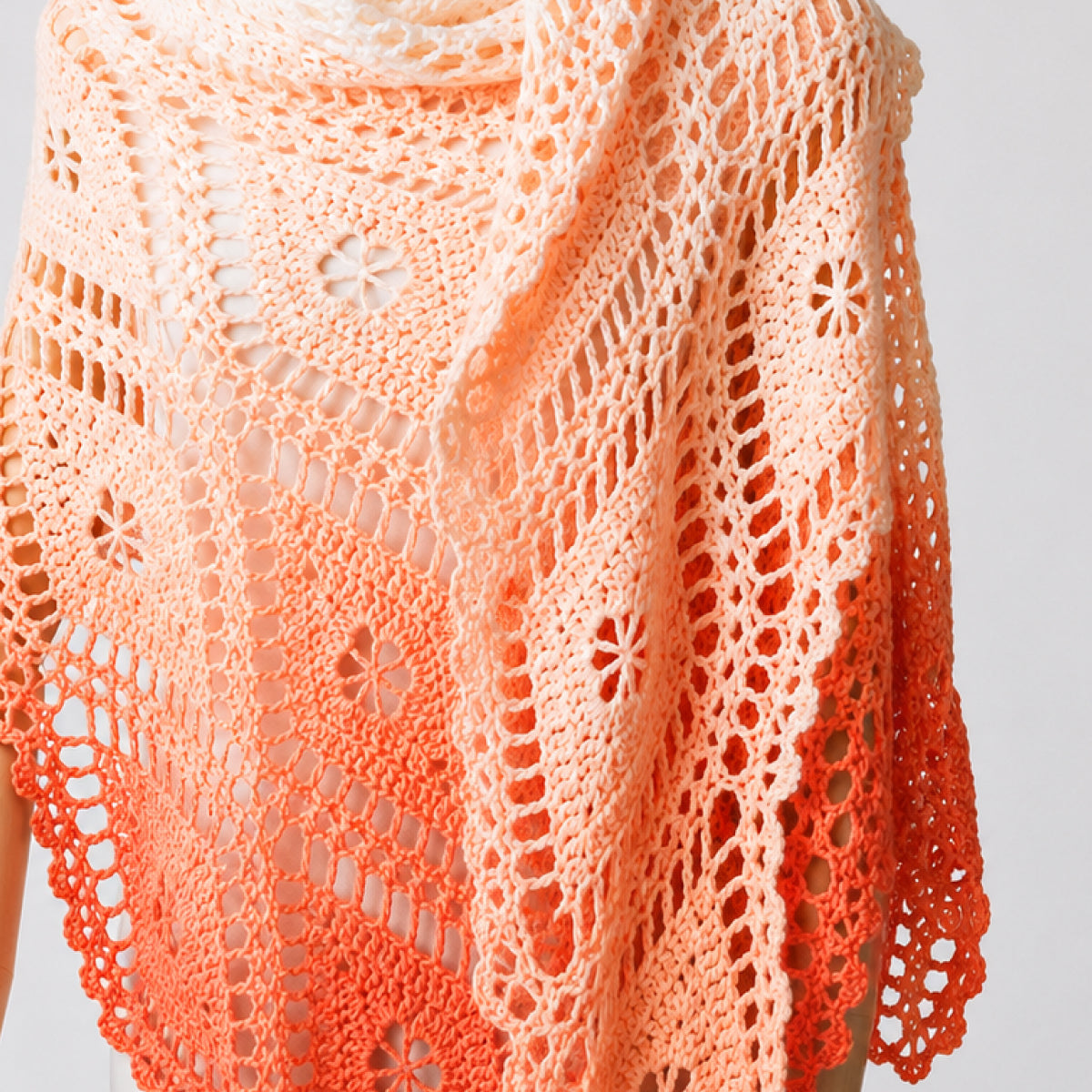 手編みキット】Aqua Shawl（アクアショール）｜透かし編み三角ショール