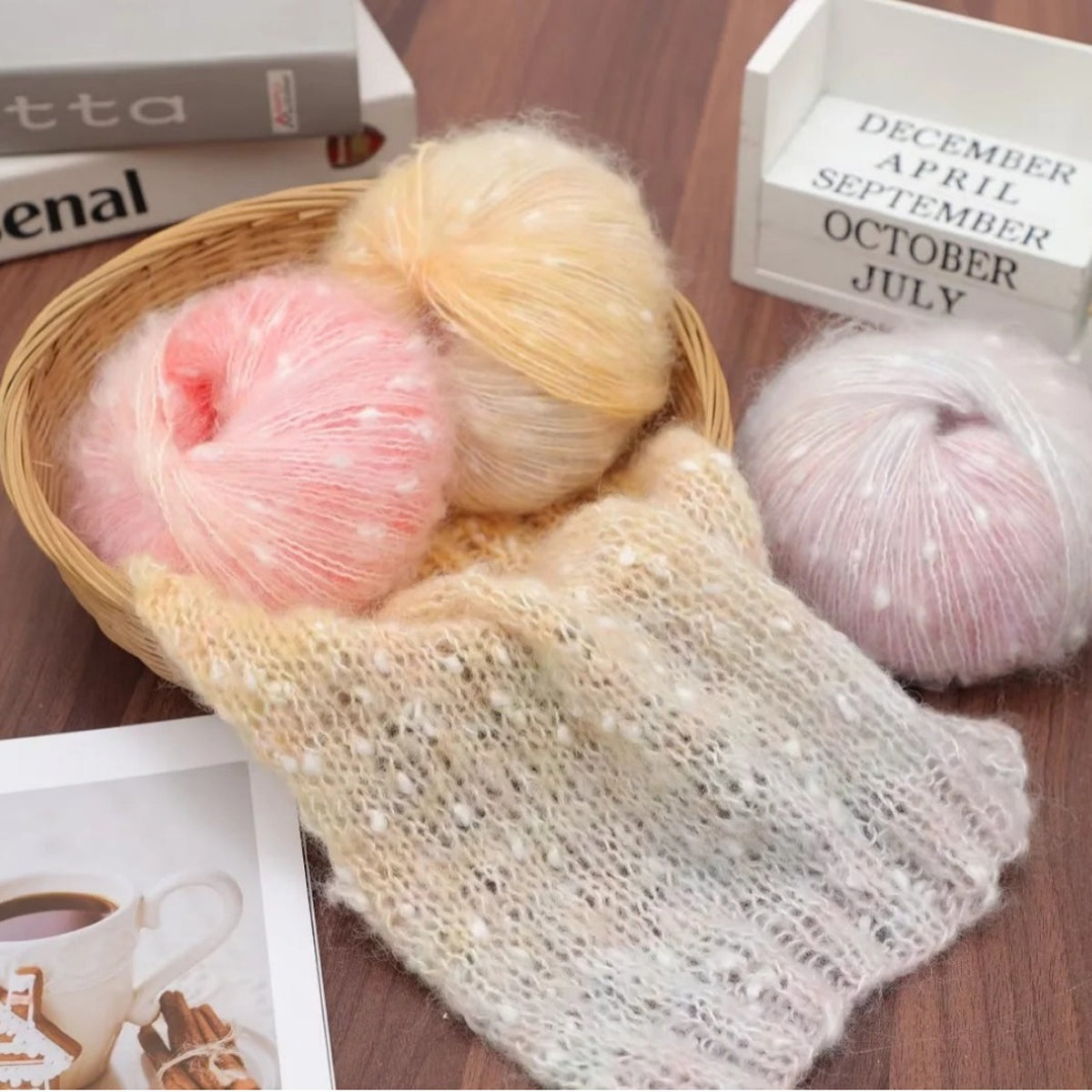 Milky Way Mohair（ミルキーウェイ・モヘア）50g｜美しい段染め｜ふわふわのウール・モヘア混｜マフラー作りに｜全18色