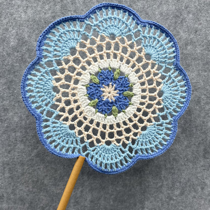 【手編みキット】Ami Uchiwa（あみうちわ）｜桜シリーズ｜毛糸で作る桜の編みうちわ｜花びら型フレーム付き｜繊細なレース編み｜編み図＋編み動画付き