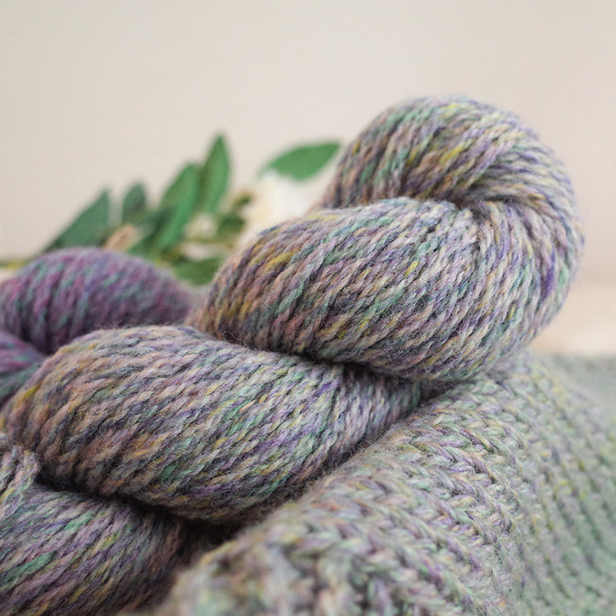 【ウール100%】Suisai Wool（水彩ウール）50g｜水彩画のような多彩な段染め｜マフラー・ショール・ウェアに｜全8色