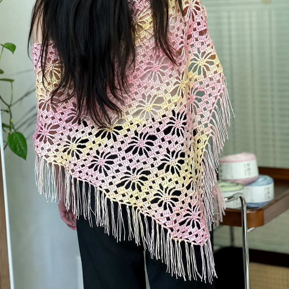 手編みキット】ブルームハナポンチョ｜花模様の透かし編みポンチョ