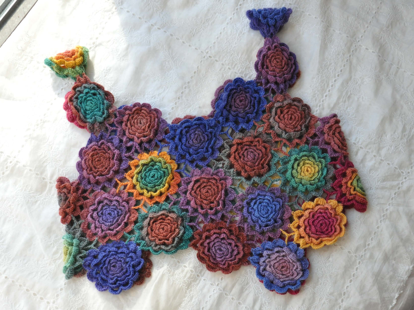 【100g】段染めウールSerenade（セレナーデ ）｜幻想的なグラデーション｜手紡ぎ風シングルツイスト｜ショール・ウェアに