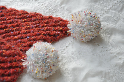 【毛糸キット】冬色のハーモニーショール｜赤×白の優しい配色で楽しむ手編みキット｜クリスマス・冬のおでかけ・新年コーデに