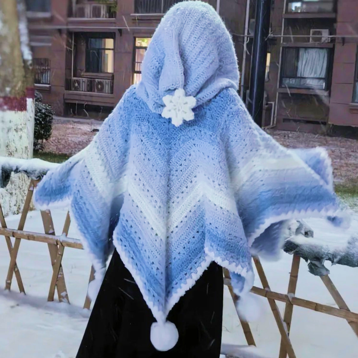 【手編みキット】ロングファーヤーンで編む「星ポンチョ」キット｜選べる丈＆フード＆ポンポン　全14色展開 　電子版編みレシピ！