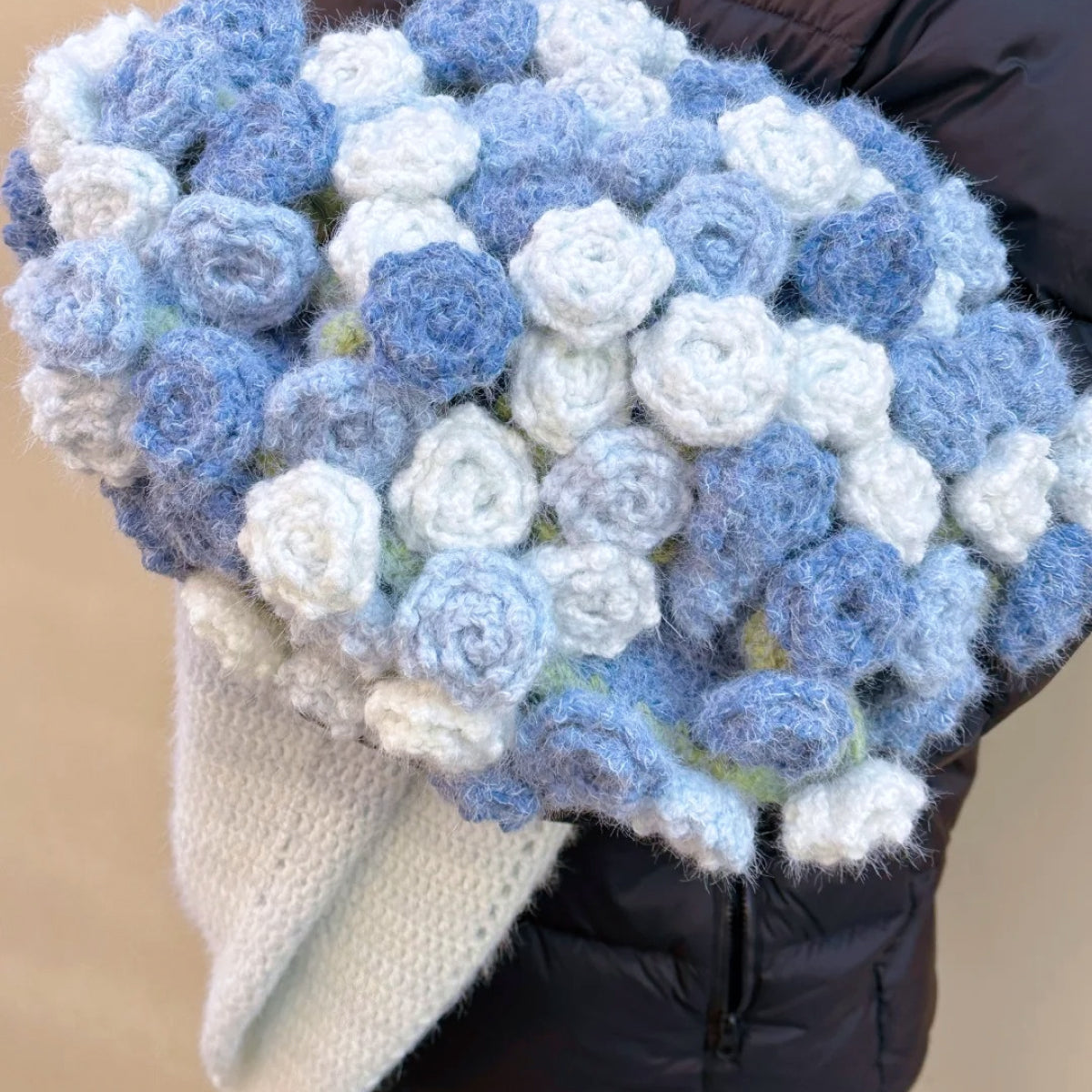 完成品】広げるとお花畑！グラデーション花束ブランケット全2色｜円形