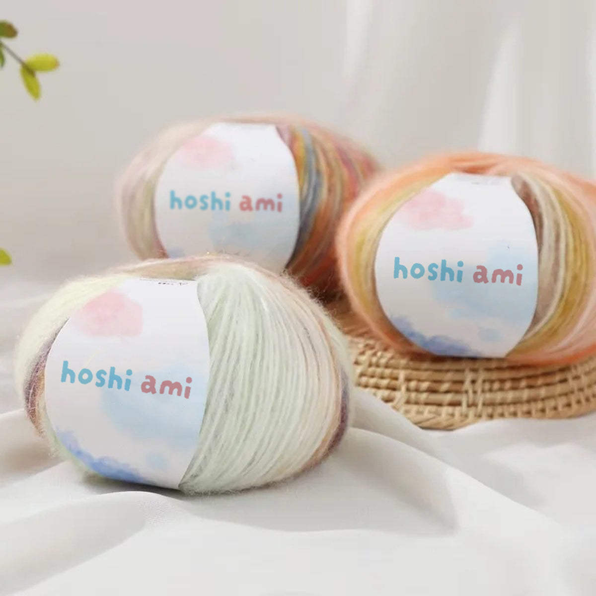 雲シリーズ　雲のように美しい段染め シルクモヘア 50g 防縮ウール配合