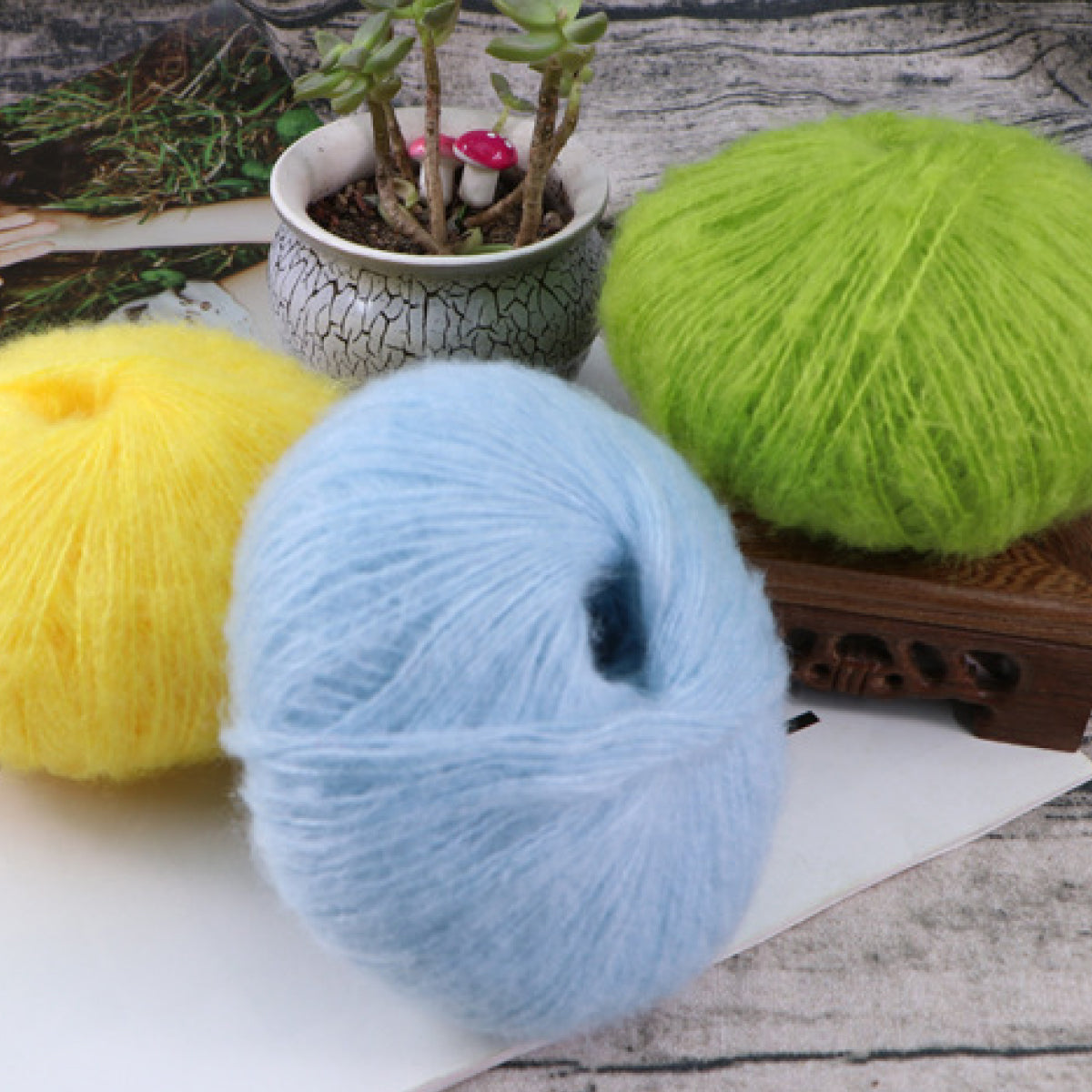 Fuwari Mohair（フワリモヘア）25g｜極上の肌触り｜綿あめのように軽やか｜引き揃え・透かし編み・ベビーウェアに｜全40色