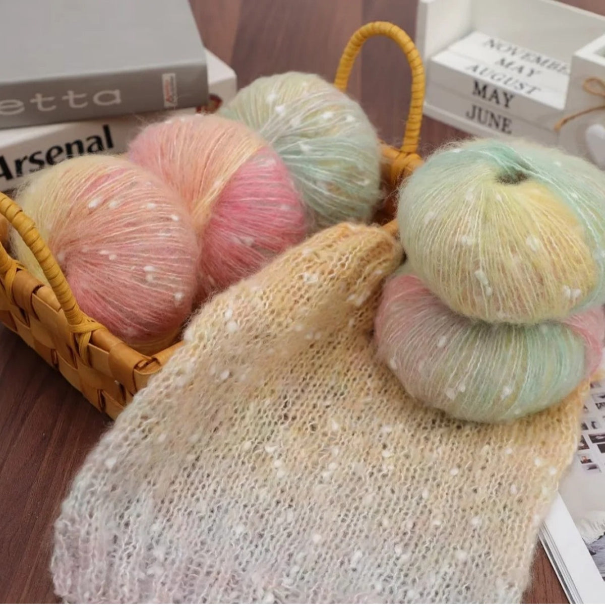 Milky Way Mohair（ミルキーウェイ・モヘア）50g｜美しい段染め｜ふわふわのウール・モヘア混｜マフラー作りに｜全18色