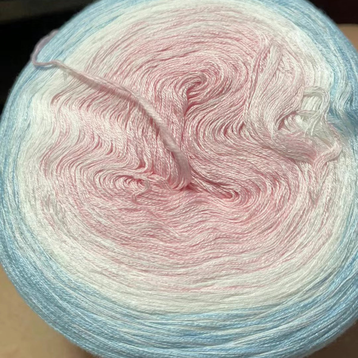 【シルケット加工・綿100%】Joyful Cake Yarn（ジョイフルケーキヤーン）300g｜ロングピッチ段染め・韓国風｜夏用ウェア・ショール・ブランケットに最適｜全36色｜電子版 ショール編みレシピ プレゼント！