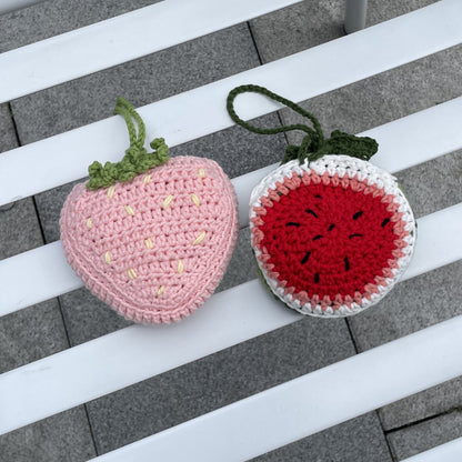 【手編みキット】Fruits Charm（フルーツチャーム）｜苺＆スイカ 2点セット｜バッグチャーム＆ペットボトルホルダーの2way仕様｜編み方動画付き