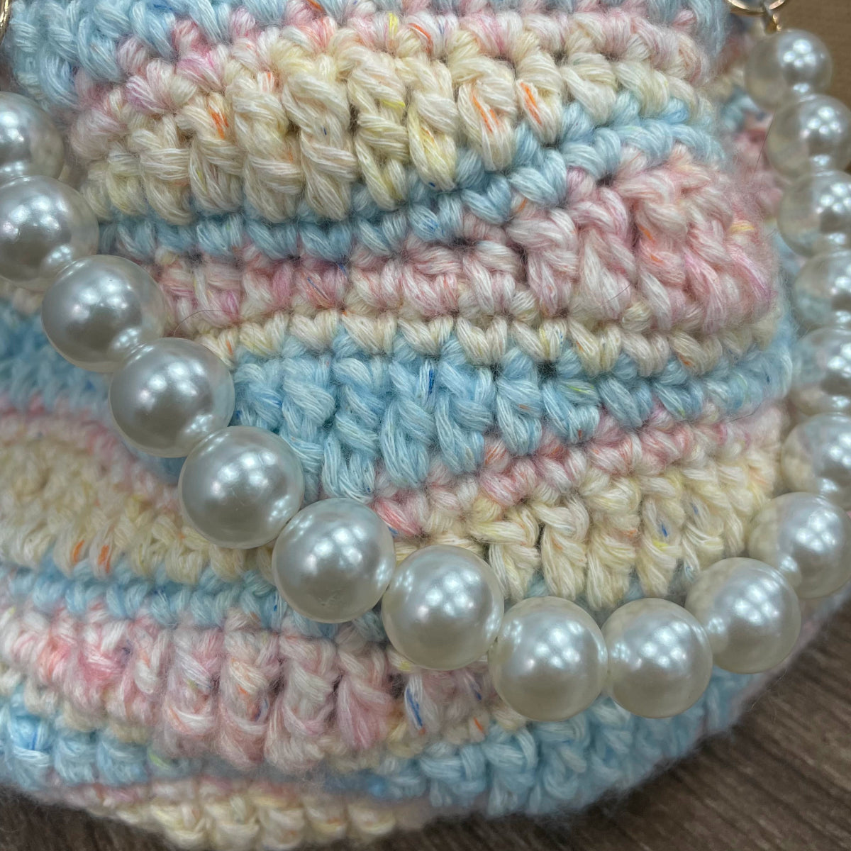 【手編みキット】Mousse Bag（ムースバッグ）｜4色淡色ミックスの巾着バッグ｜Mousse Cotton使用｜パールチェーン＆ハートチャーム付き｜オールインワンキット｜編み図・動画付き