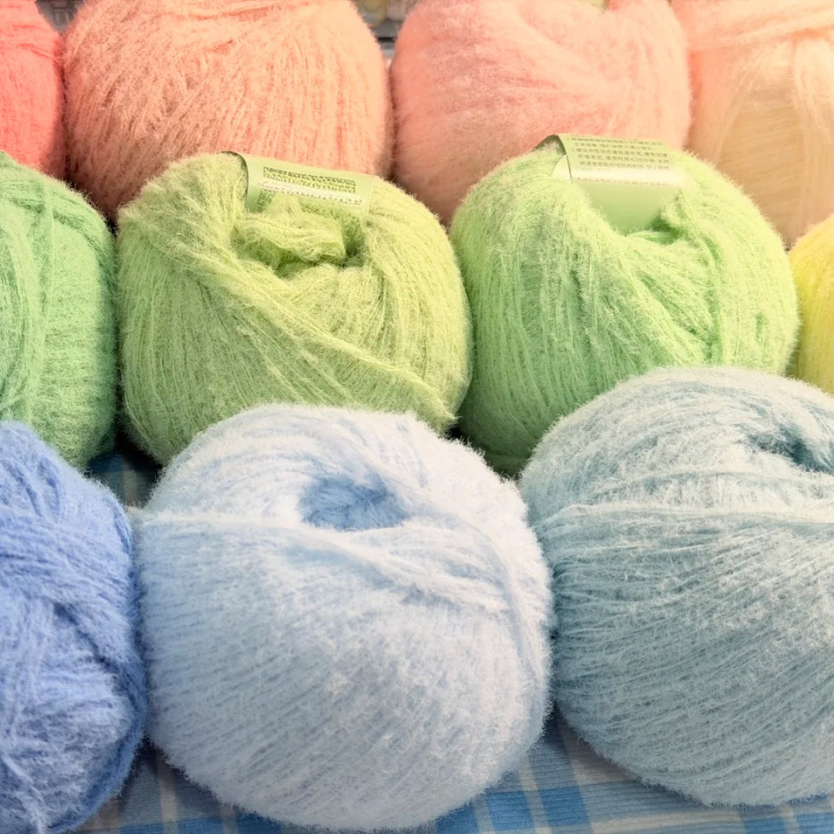 Puni Yarn（ぷにヤーン）50g｜もちもちふわふわのやわらか毛糸｜新感覚のふんわりヤーン｜あみぐるみ・秋冬のマフラーや帽子に｜全27色