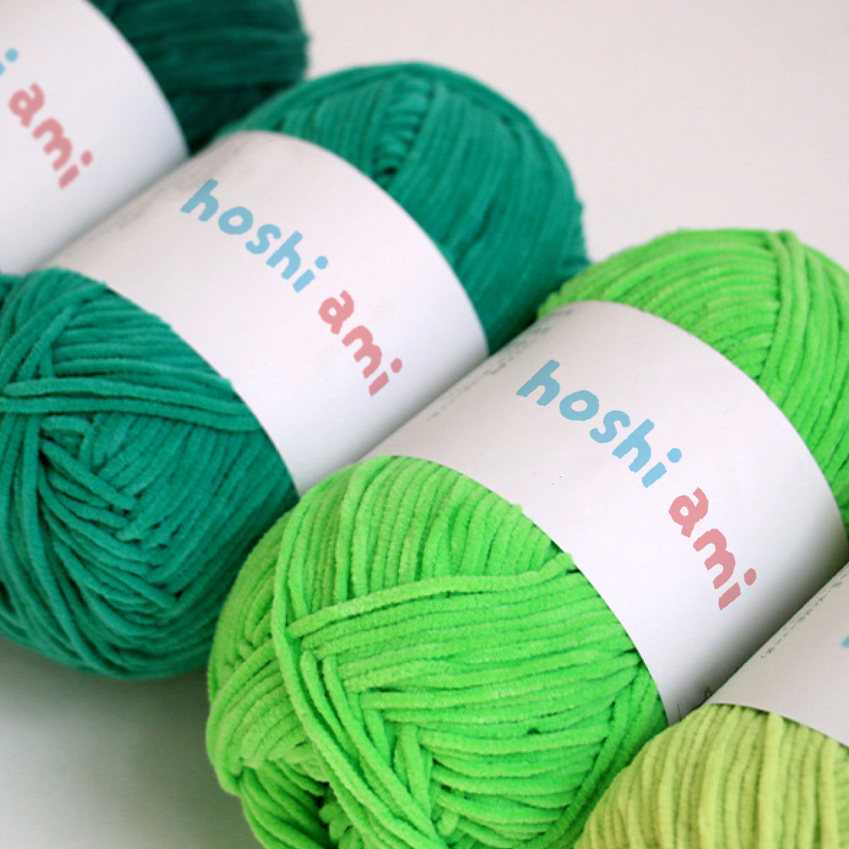 Bonbon Yarn（ボンボンヤーン）50g｜細めのシェニール毛糸｜あみぐるみ・ヘアアクセ・小物に｜全53色