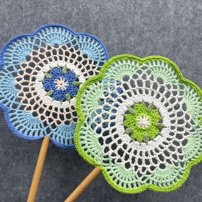 【手編みキット】Ami Uchiwa（あみうちわ）｜桜シリーズ｜毛糸で作る桜の編みうちわ｜花びら型フレーム付き｜繊細なレース編み｜編み図＋編み動画付き