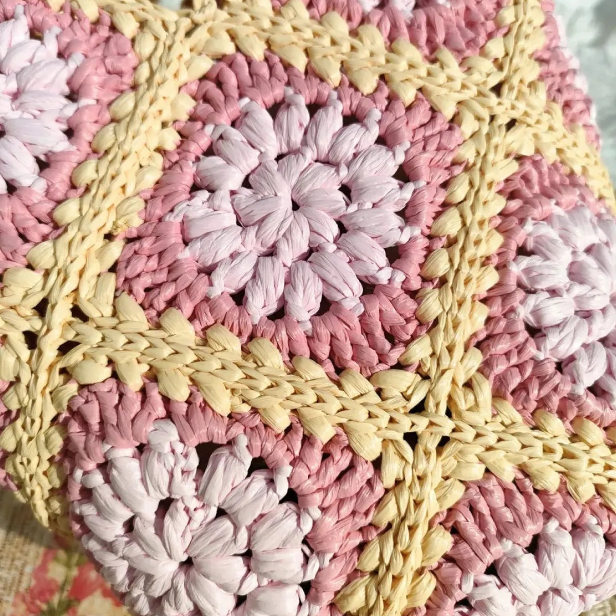 【手にやさしい】ラフィア風 スムースヤーン 250m｜コットンリンター由来の再生繊維｜スルスル編める夏糸｜麦わら帽子 かごバッグ