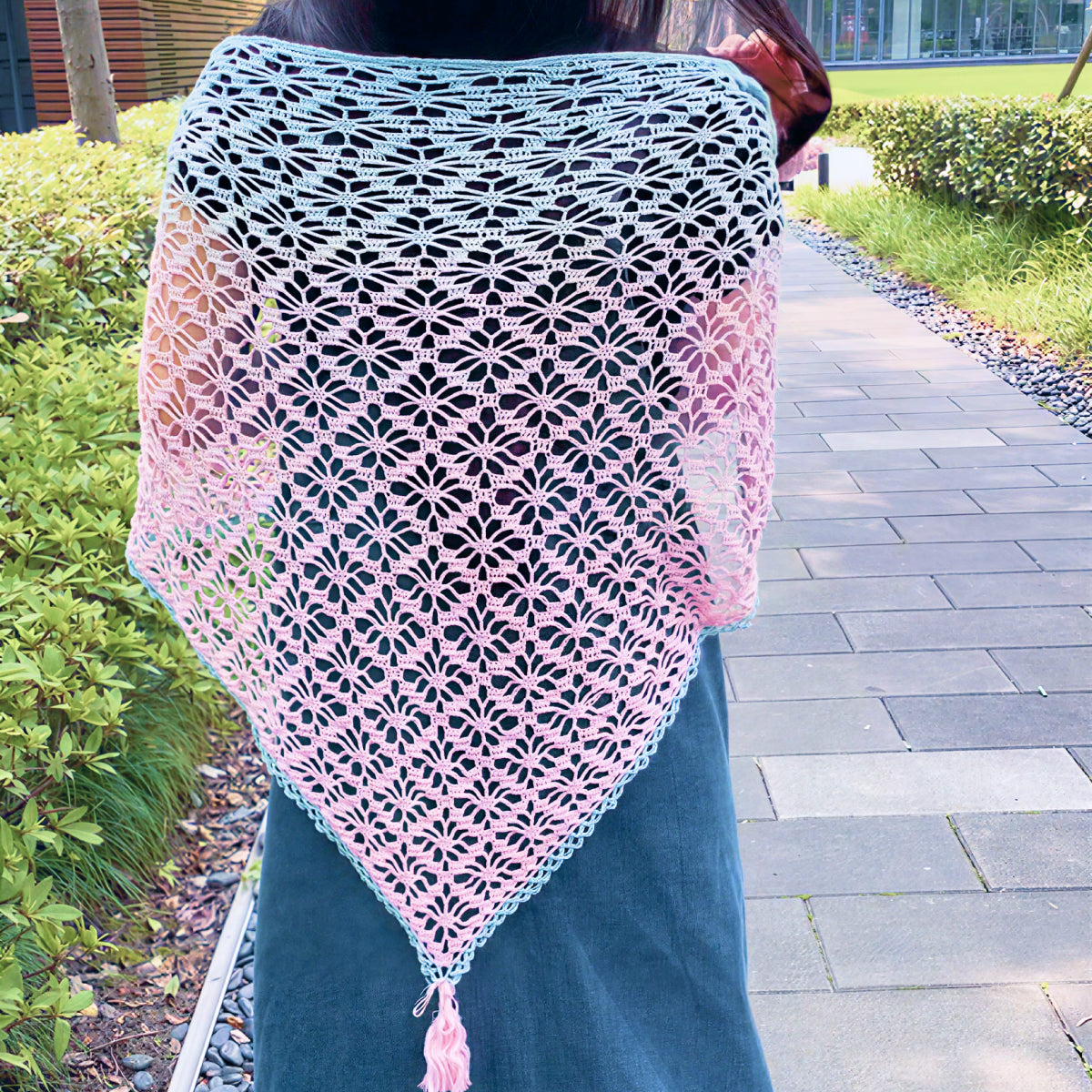 手編みキット】ジョイフル花火ショール｜Joyful Cake Yarn 1玉で編む