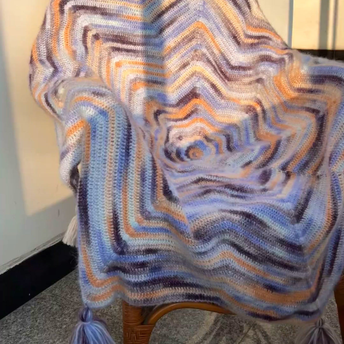 雲シリーズ　雲のように美しい段染め シルクモヘア 50g 防縮ウール配合