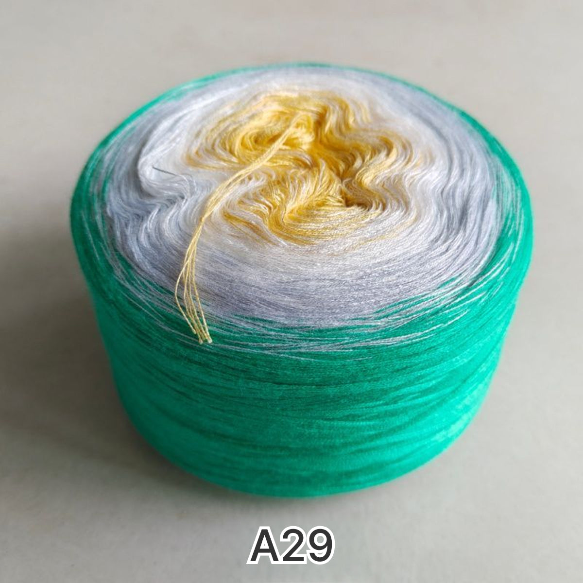 【手編みキット】Joyful Hanabi Shawl（ジョイフル花火ショール）｜Joyful Cake Yarn 1玉で完成｜花火のような透かし編み｜段染め・冷房対策｜編み図＋動画付き