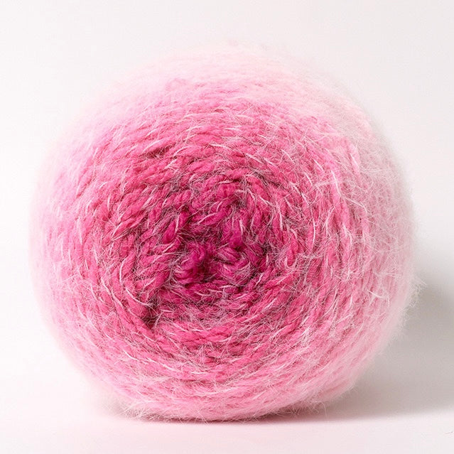 ロングファーヤーン 段染め極太 初心者向け 大容量ショール・花束ブランケット用 190g かぎ針7/0号〜8/0号