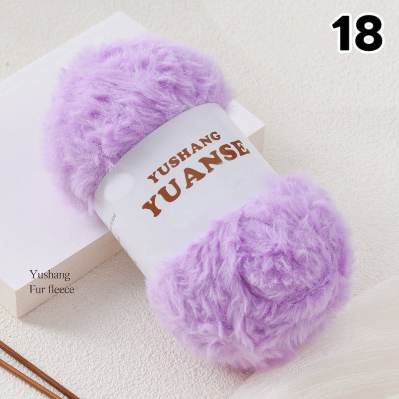 【100g大玉】極太フェイクファー毛糸｜もこもこボリューム｜星ポンチョ　マフラー・バッグ・ラグ作りに