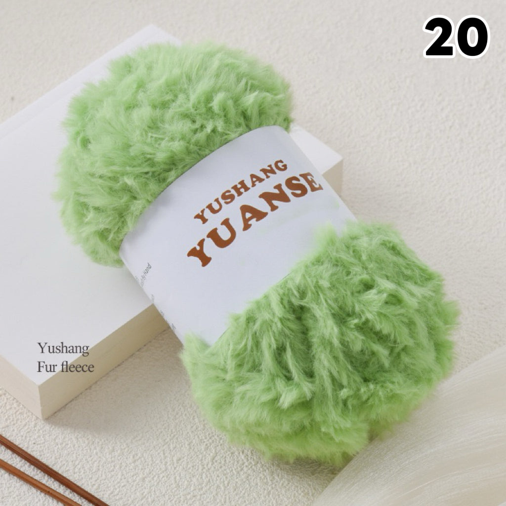 【100g大玉】極太フェイクファー毛糸｜もこもこボリューム｜星ポンチョ　マフラー・バッグ・ラグ作りに