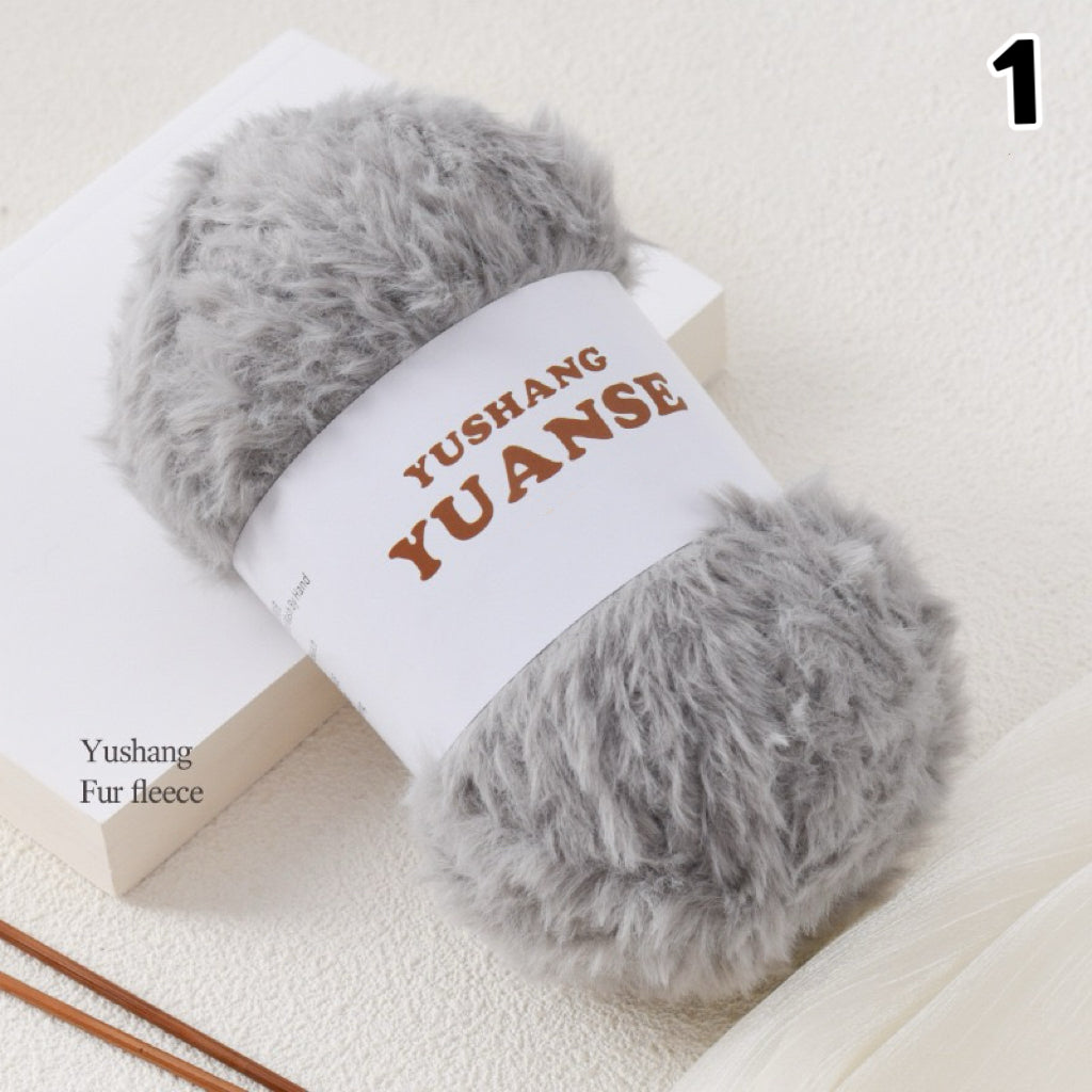 【100g大玉】極太フェイクファー毛糸｜もこもこボリューム｜星ポンチョ　マフラー・バッグ・ラグ作りに