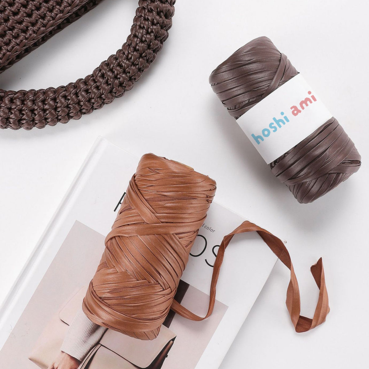 Miyabi Leather Yarn（ミヤビ レザーヤーン）｜レザー調｜上質で高級感