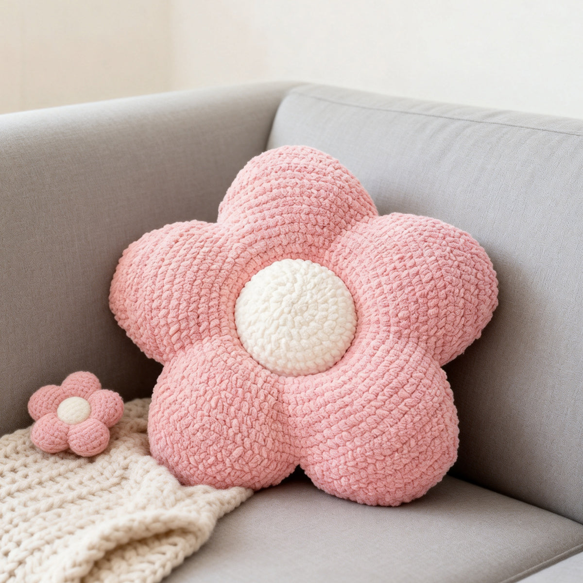 お花クッション手編みキット｜動画付き・極太糸でザクザク編める円座